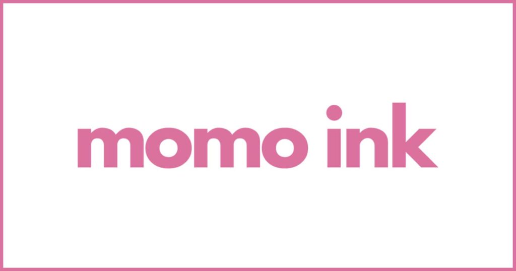 ピンク色のmomo inkロゴ